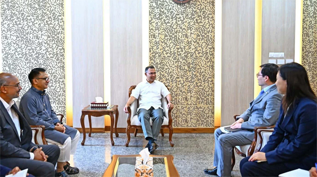 দক্ষিণ কোরিয়াকে জাহাজ নির্মাণ খাতে বিনিয়োগে প্রধানমন্ত্রী আহ্বান