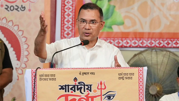 সকলে মিলে একসঙ্গে কাঁধে কাঁধ মিলিয়ে দেশটিকে গড়ি: প্রধানমন্ত্রী
